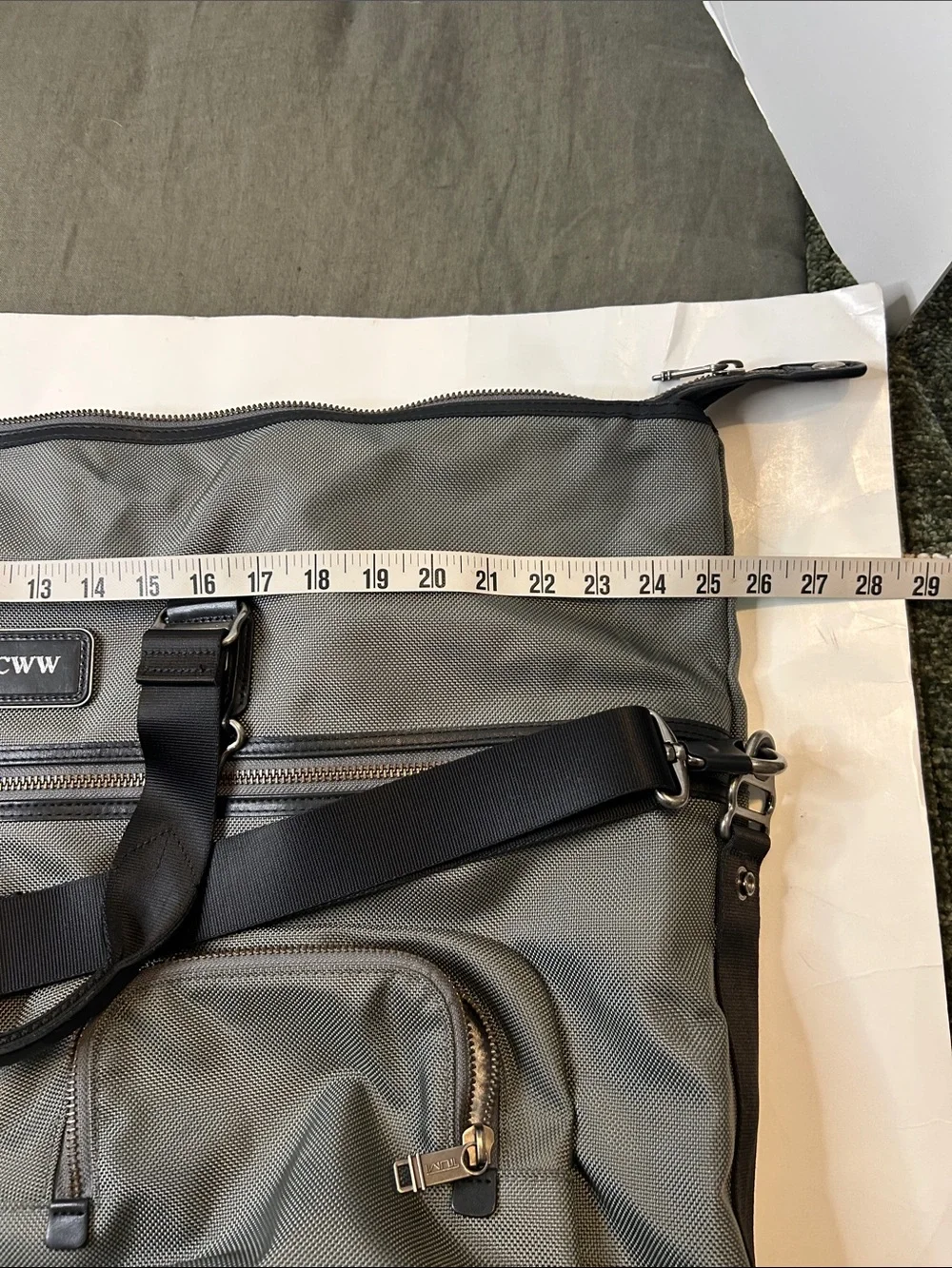 Gray Men’s Travel Duffel Bag with Dual Front Pockets